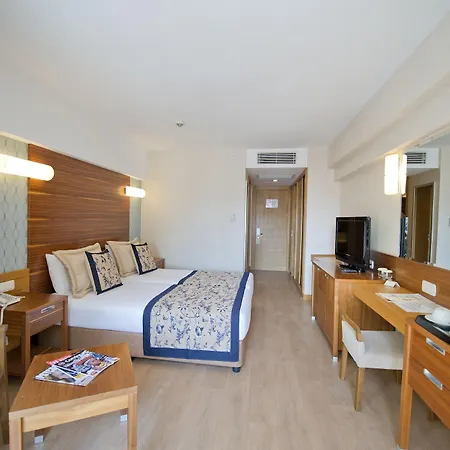 Trendy Adults Only Hotell Side
