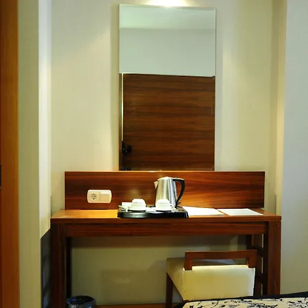 Trendy Adults Only Hotell