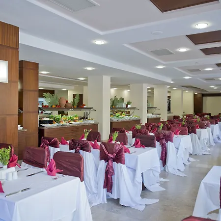 Trendy Adults Only Hotell 4*