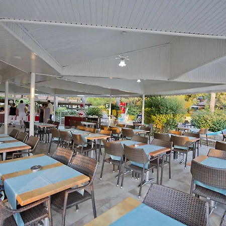 Trendy Adults Only Hotell Side