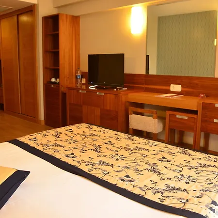 Hotell Trendy Adults Only Side